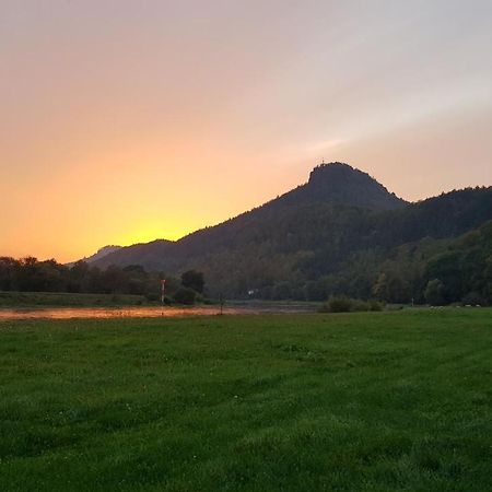Ferienwohnungen "Gruendelrast" Prossen Bagian luar foto