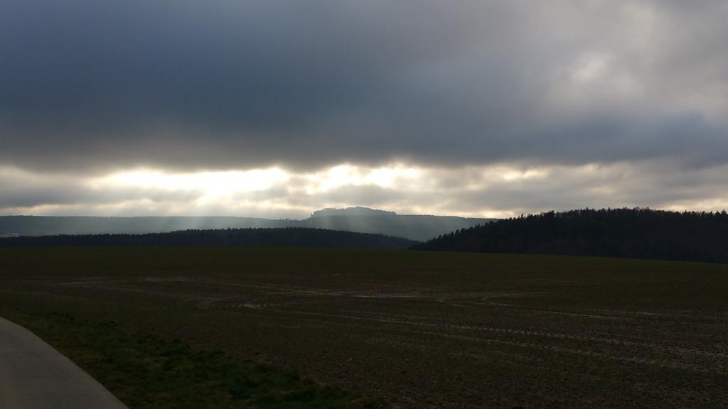Ferienwohnungen "Gruendelrast" Prossen Bagian luar foto