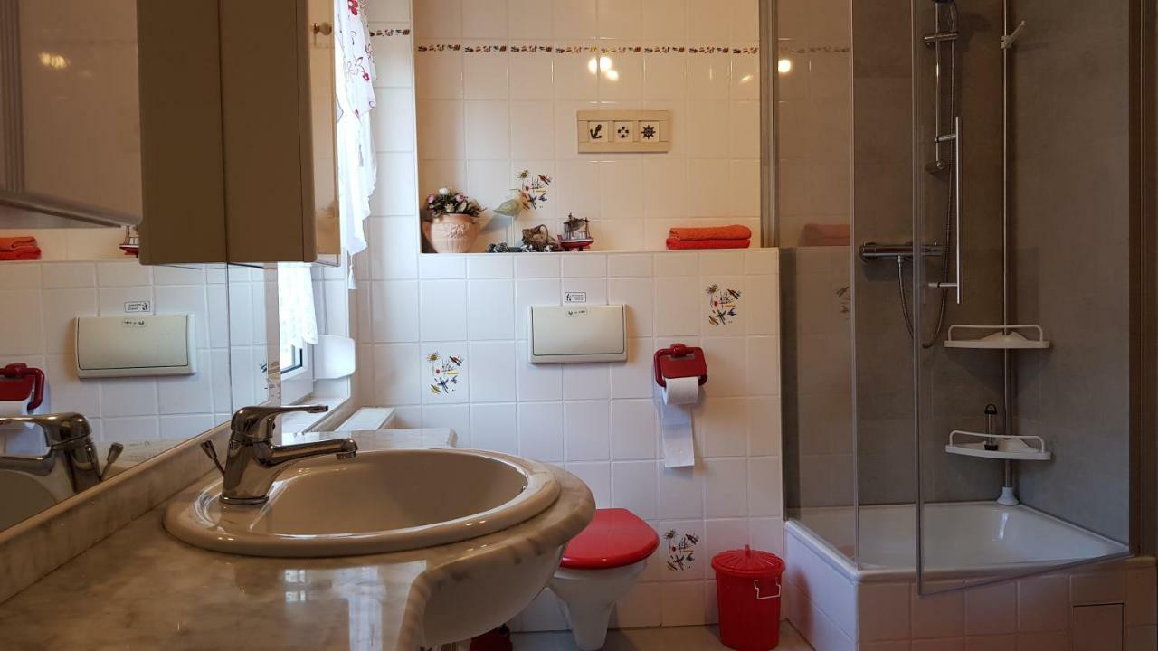 Ferienwohnungen "Gruendelrast" Prossen Bagian luar foto