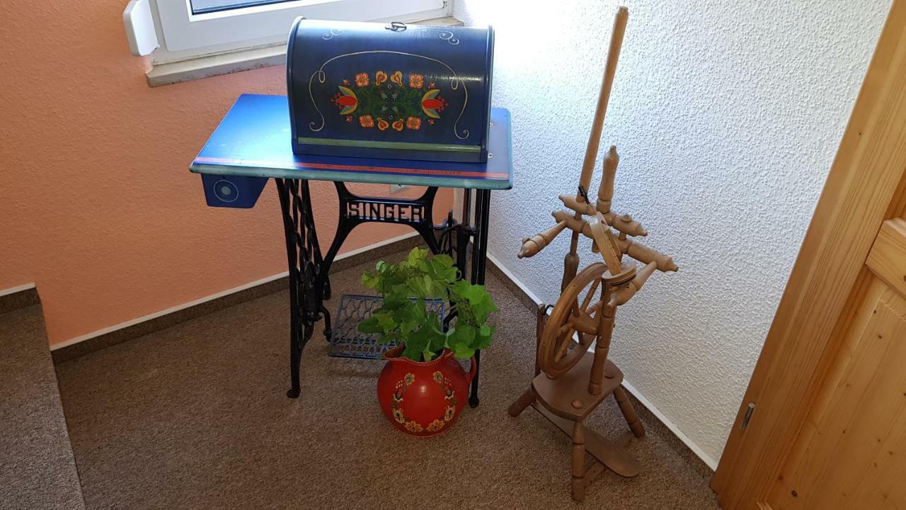 Ferienwohnungen "Gruendelrast" Prossen Bagian luar foto